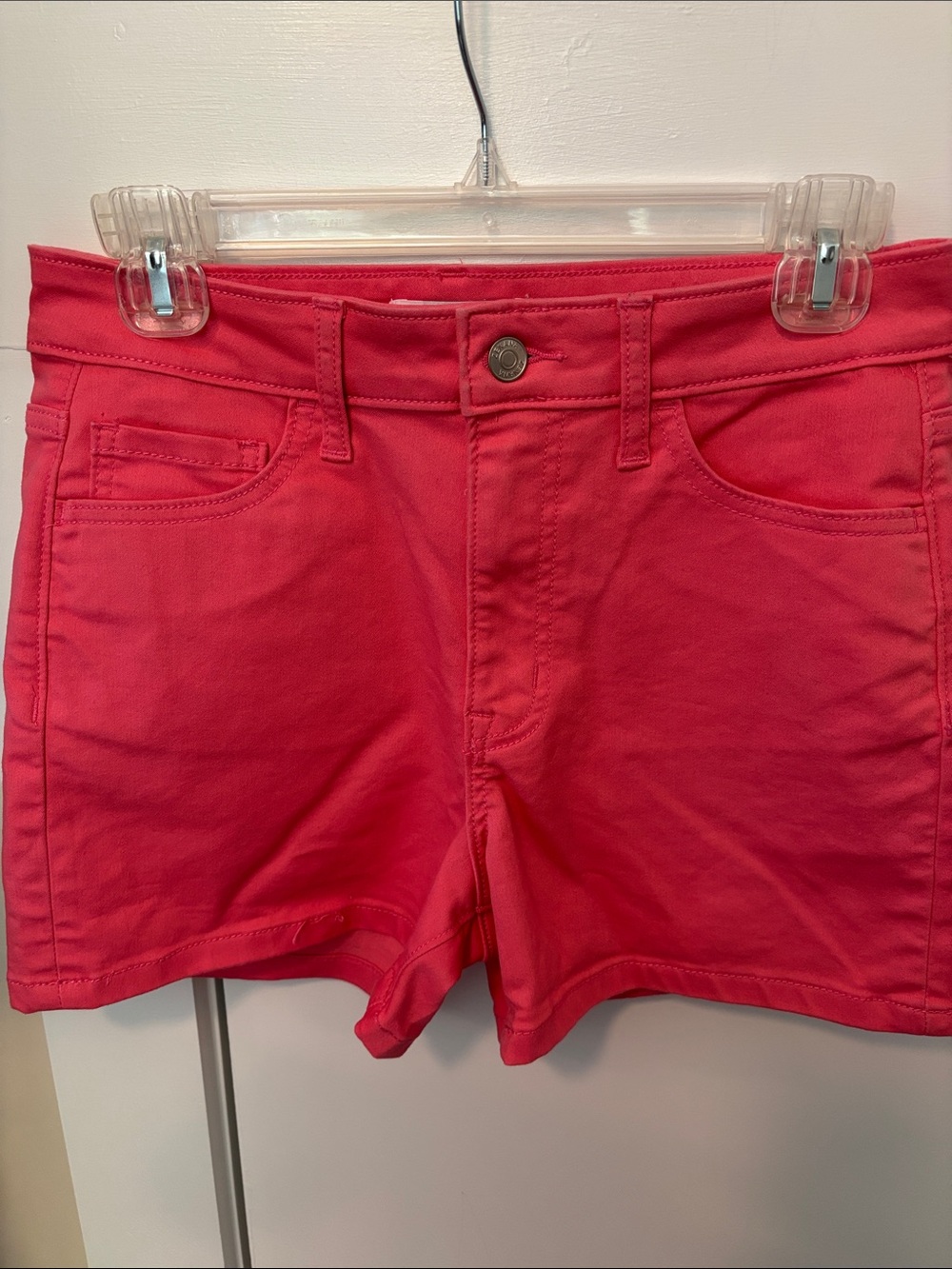 Zenana Women’s Pink Stretch Cotton blend Shorts Medium